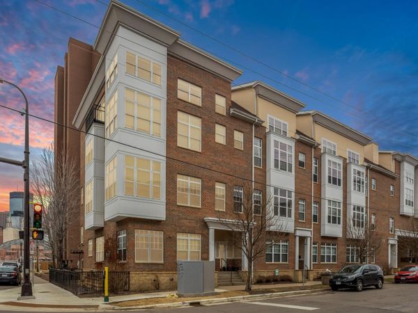 308 E 18th Street, Unit 303, Minneapolis, MN 55404