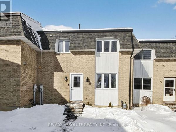 68 King Street , Unit 12, Ottawa, ON K0A2Z0