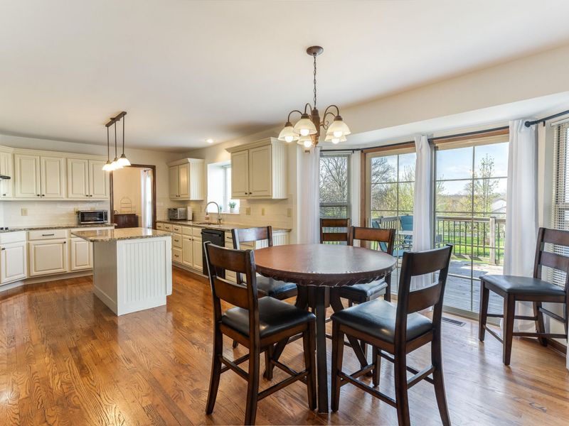 8431 Woodcreek Drive, Florence, KY 41042 Photo 12