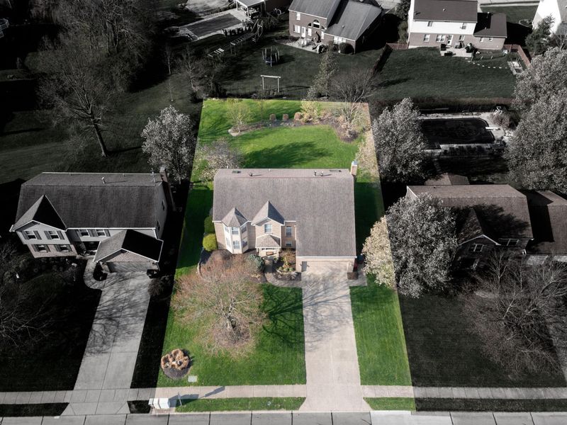 8431 Woodcreek Drive, Florence, KY 41042 Photo 2