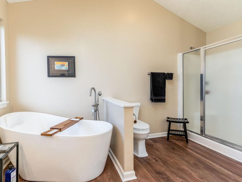 8431 Woodcreek Drive, Florence, KY 41042 Photo 24