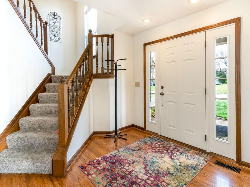 8431 Woodcreek Drive, Florence, KY 41042 Photo 4