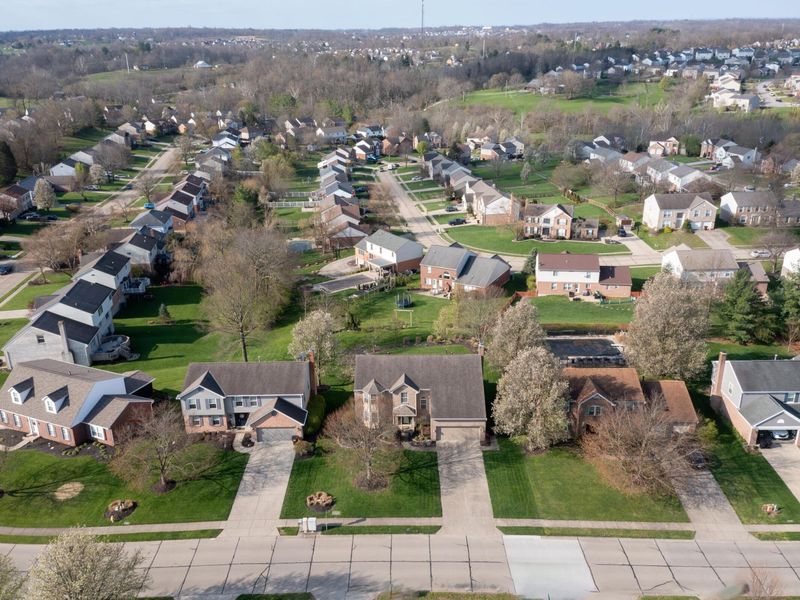 8431 Woodcreek Drive, Florence, KY 41042 Photo 48