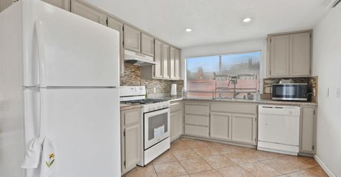 3338 Routier Rd, Sacramento, CA 95827 Photo