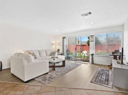 3338 Routier Rd, Sacramento, CA 95827 Photo