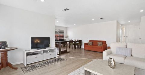 3338 Routier Rd, Sacramento, CA 95827 Photo