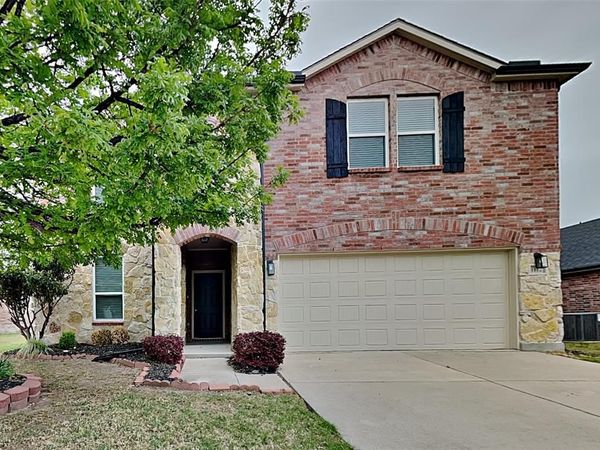 1112 Foxglove Lane, Burleson, TX 76028