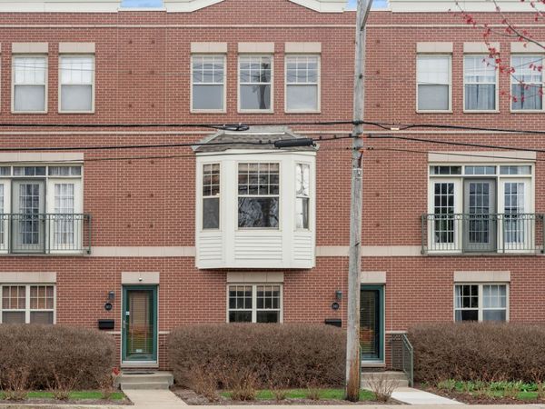 2411 N 75th Avenue , Elmwood Park, IL 60707