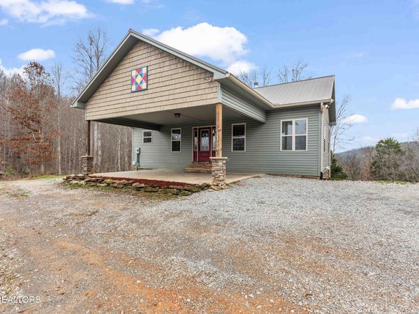 810 Mannis Rd, Madisonville, TN 37354