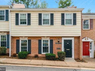 7297 ROUTE 29, Unit 14, FALLS CHURCH, VA 22042
