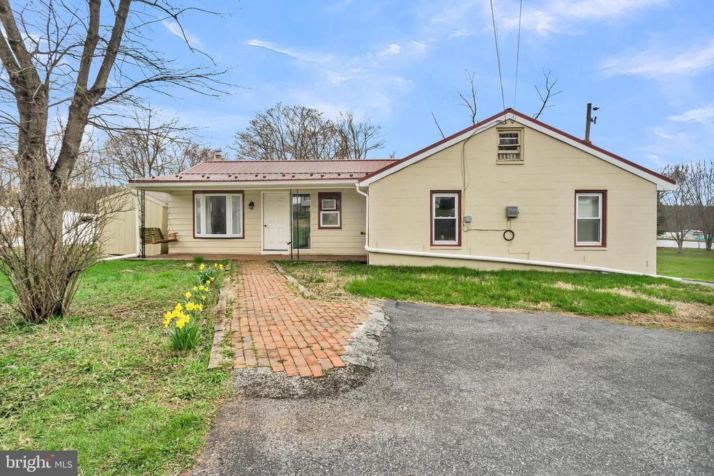 355 REINHOLDS ROAD , DENVER, PA 17517