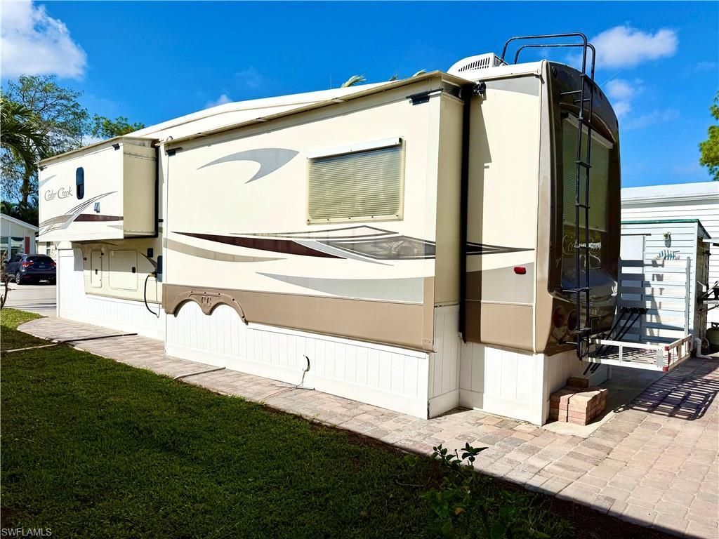 460 Vanda Sanctuary, Naples, FL 34114 Photo