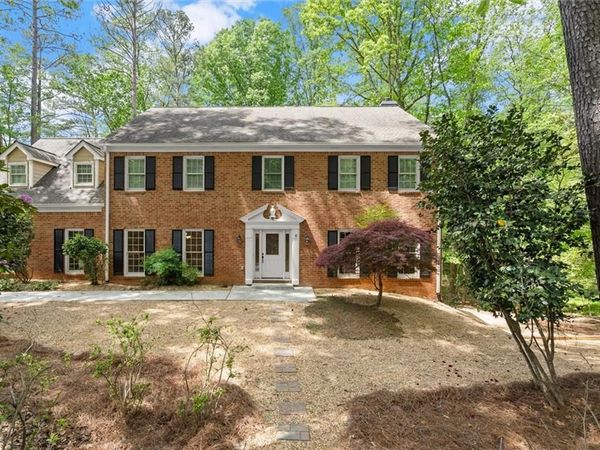 9335 Huntcliff Trace, Atlanta, GA 30350