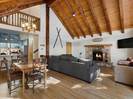 1126 Regency Way, Tahoe Vista, CA 96148 Photo