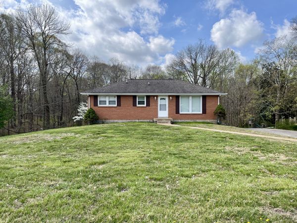 2950 Ashland City Rd , Clarksville, TN 37043