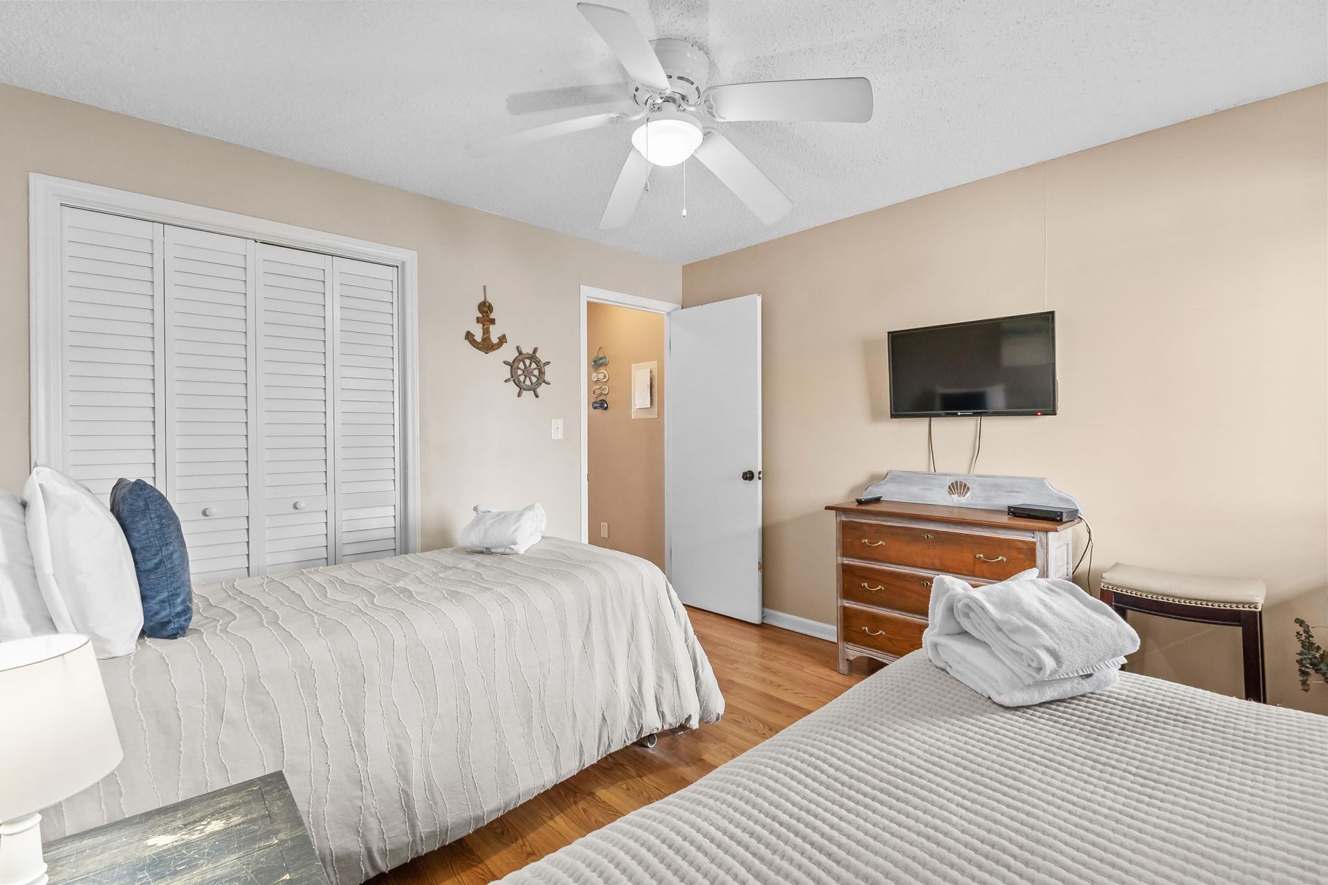 201 76th Ave. N  Photo 29