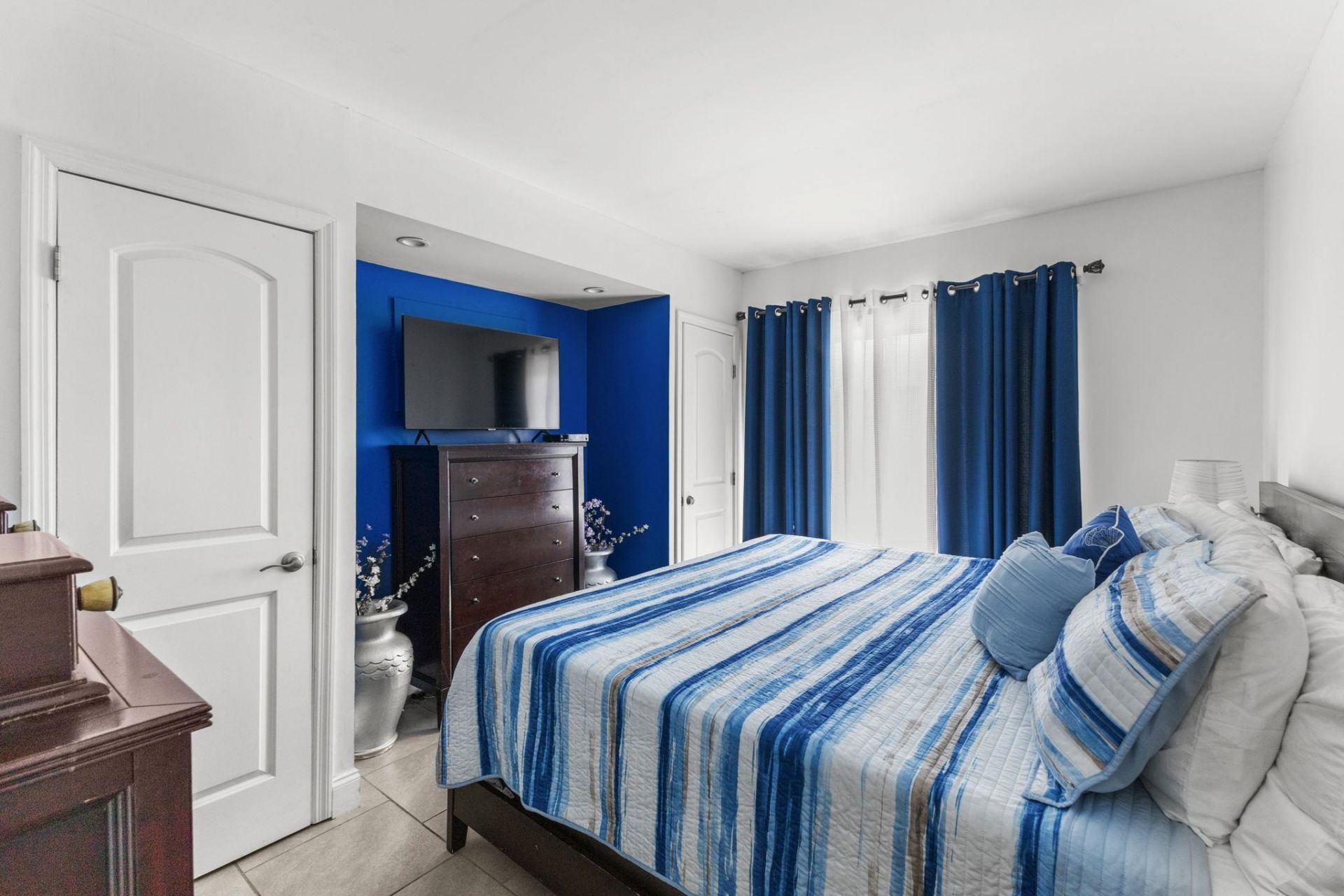 1605 S Ocean Blvd. S  Photo 17