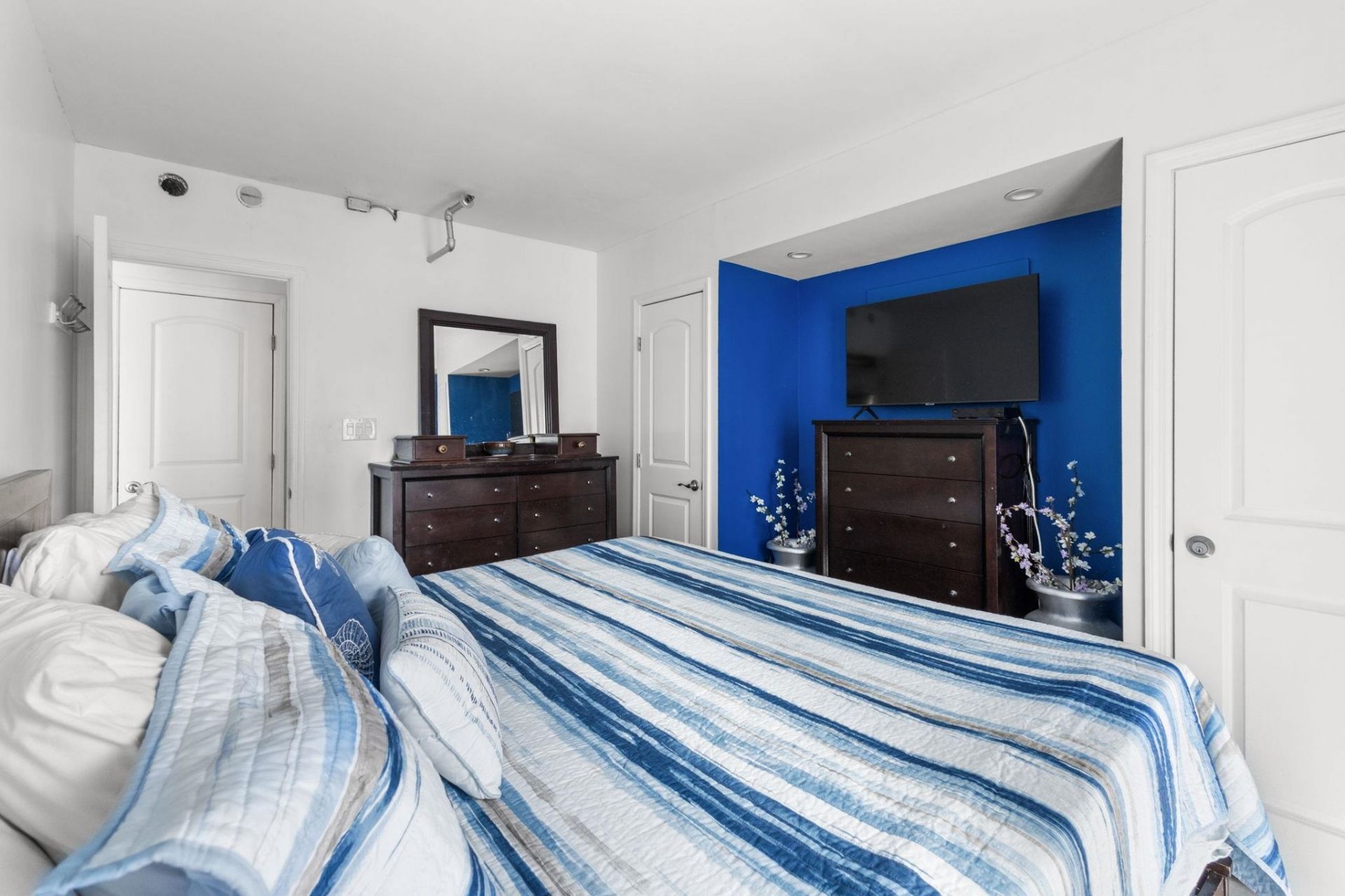 1605 S Ocean Blvd. S  Photo 19