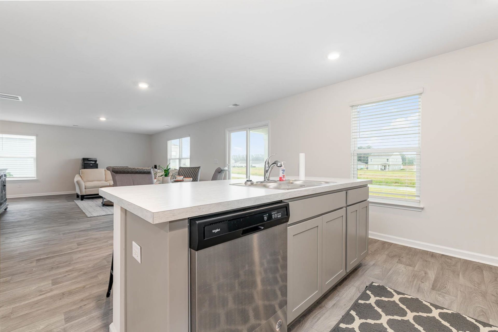 625 Strawberry Field Way  Photo 10