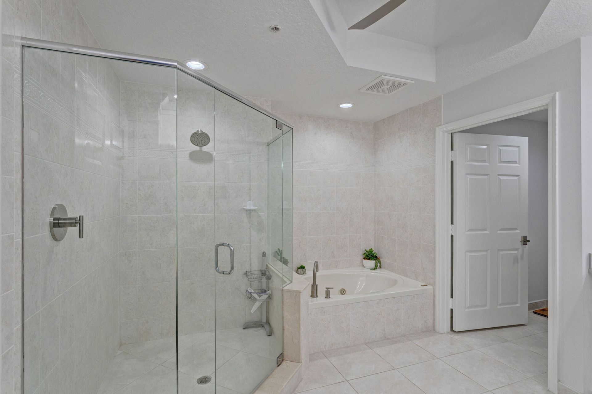 221 Ocean Grande Boulevard, Unit 701, Jupiter, FL 33477 Photo