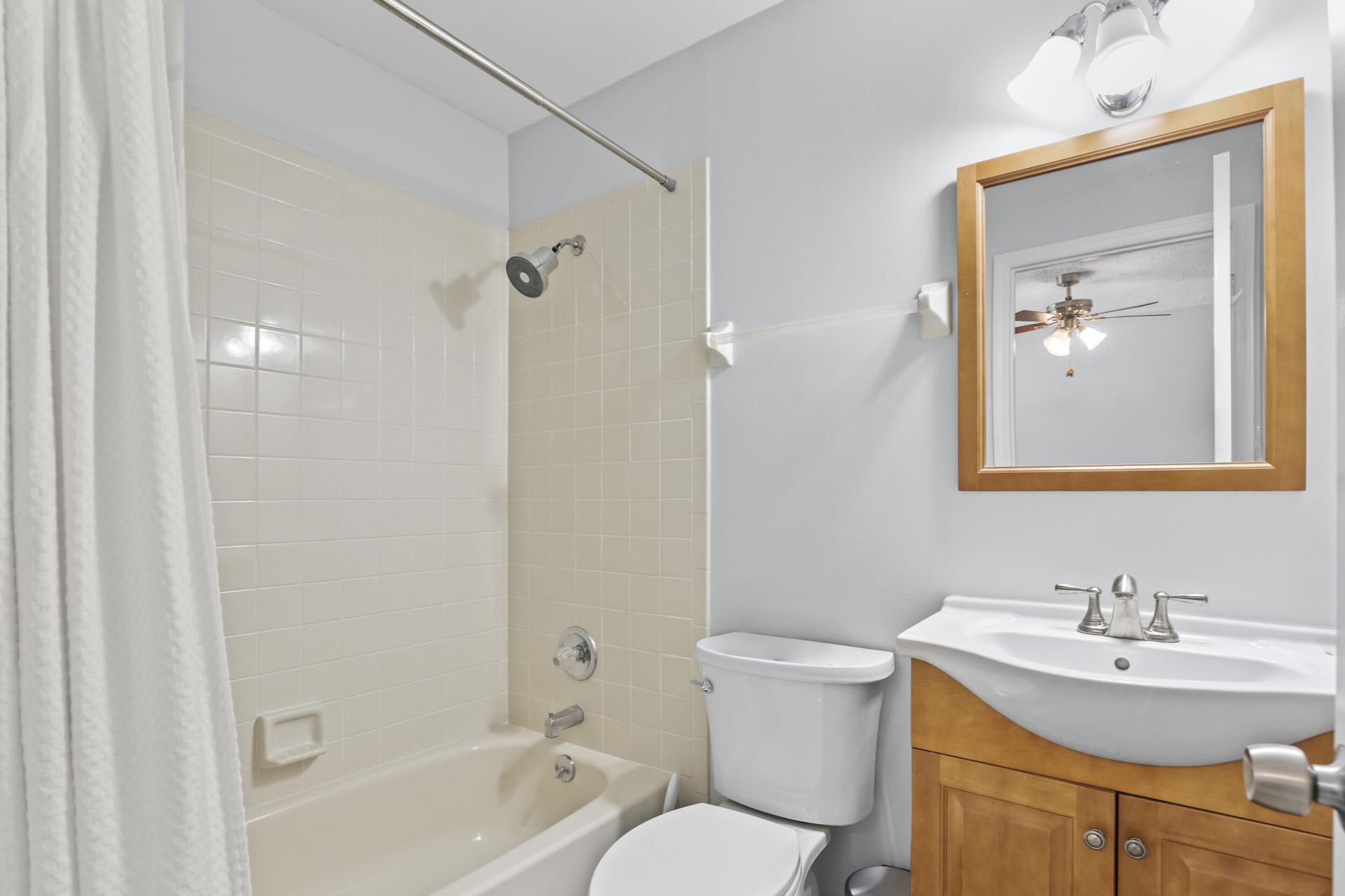 3266 NE Holly Creek Drive, Jensen Beach, FL 34957 Photo