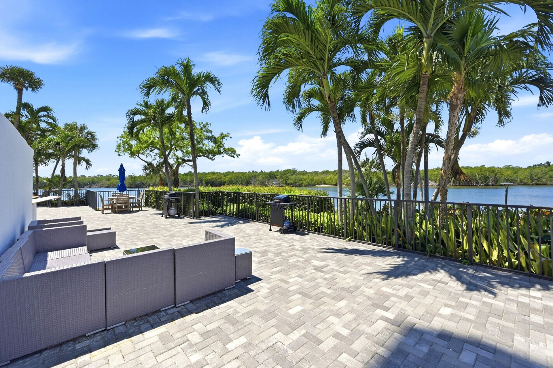 4750 S Ocean Boulevard, Unit 512, Highland Beach, FL 33487 Photo