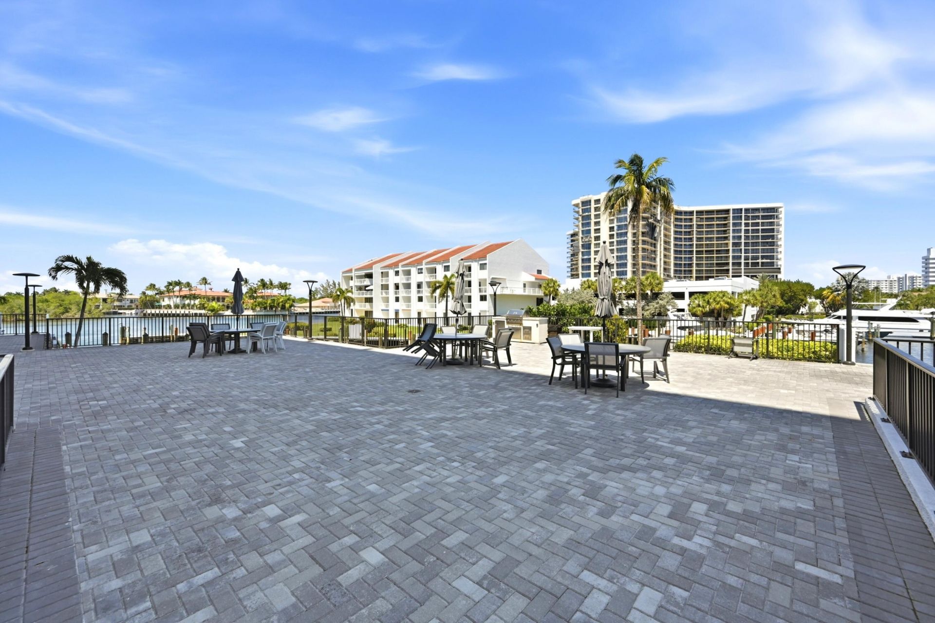4750 S Ocean Boulevard, Unit 512, Highland Beach, FL 33487 Photo