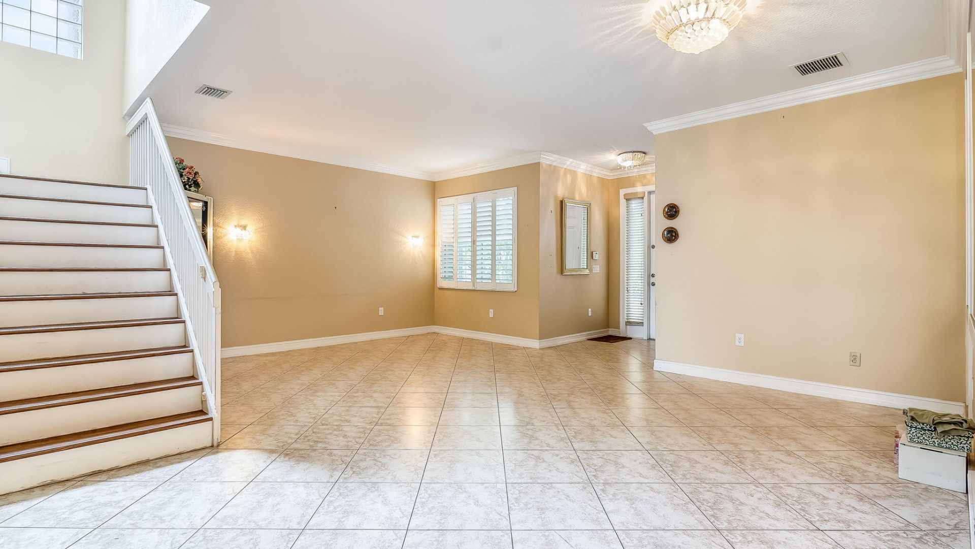 8292 Calabria Lakes Drive, Boynton Beach, FL 33473 Photo