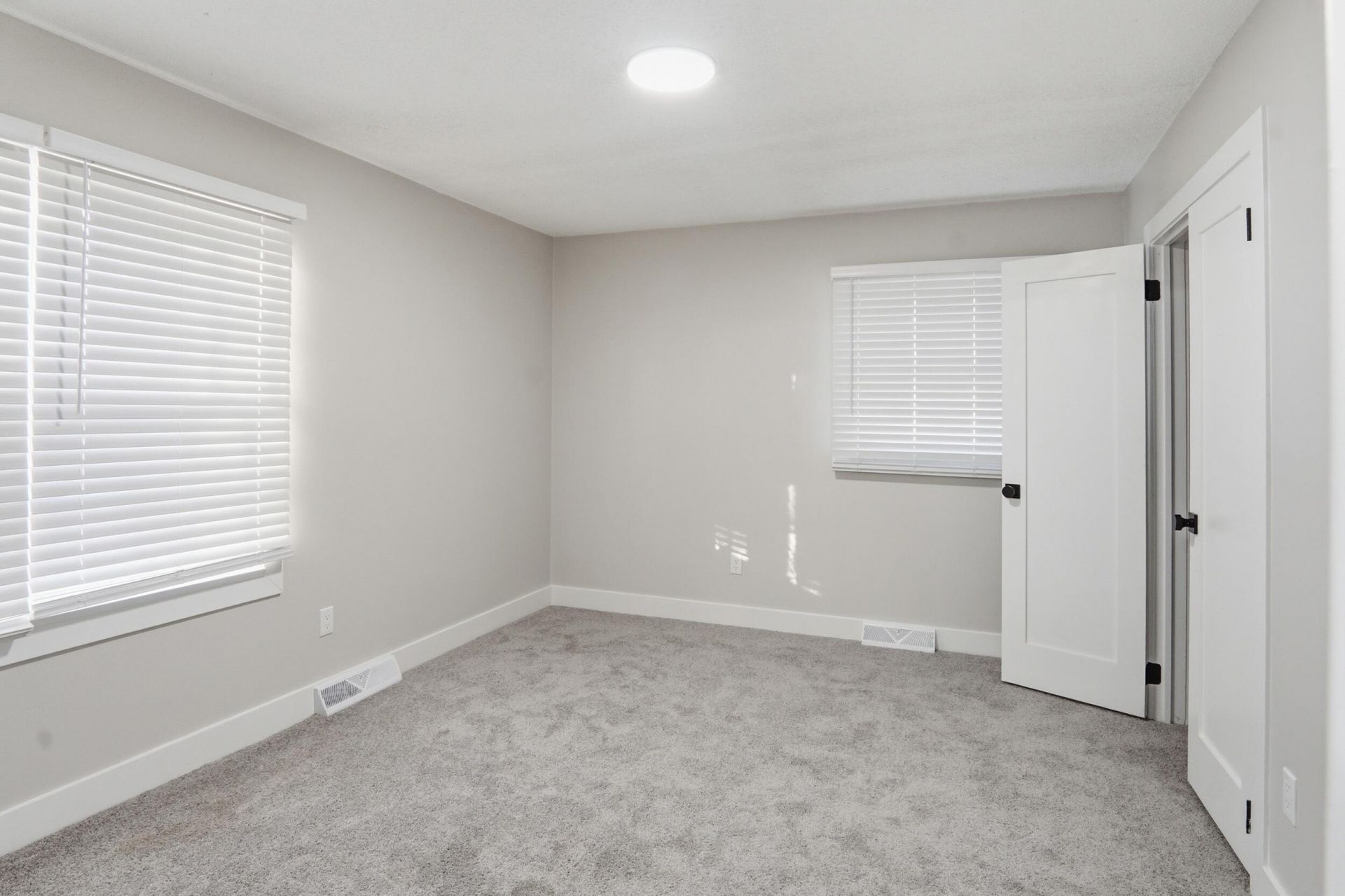 3358 Mountainbrook Avenue Photo 14