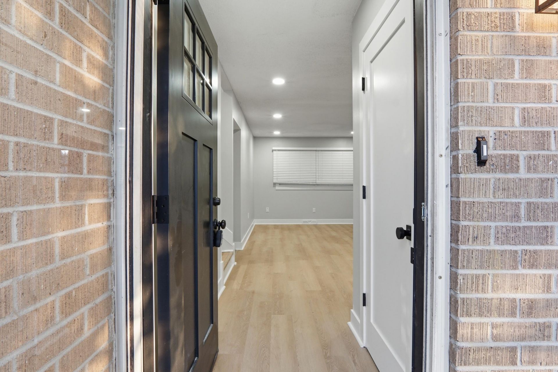 3358 Mountainbrook Avenue Photo 4