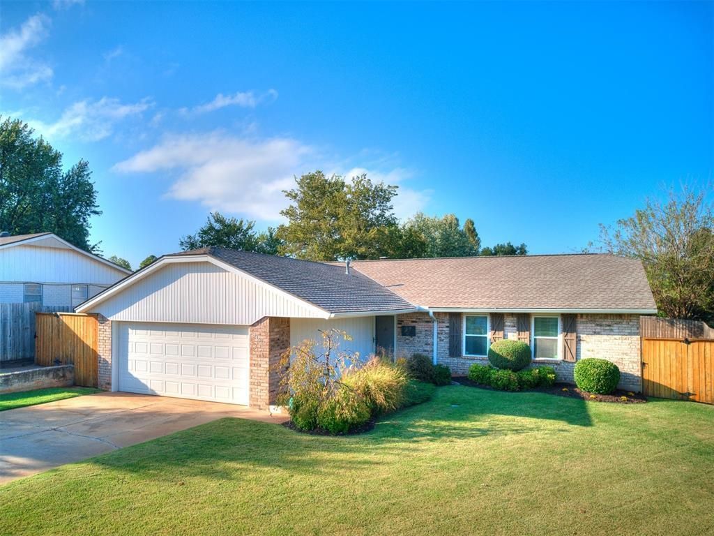 801 Belle Air Avenue, Edmond, OK 73013 Main Photo