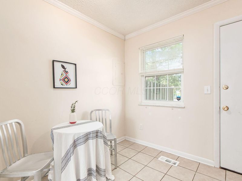 3027 Sunset Drive, Columbus, OH 43202 Photo 12