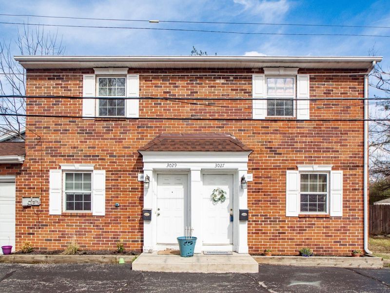 3027 Sunset Drive, Columbus, OH 43202 Photo 3