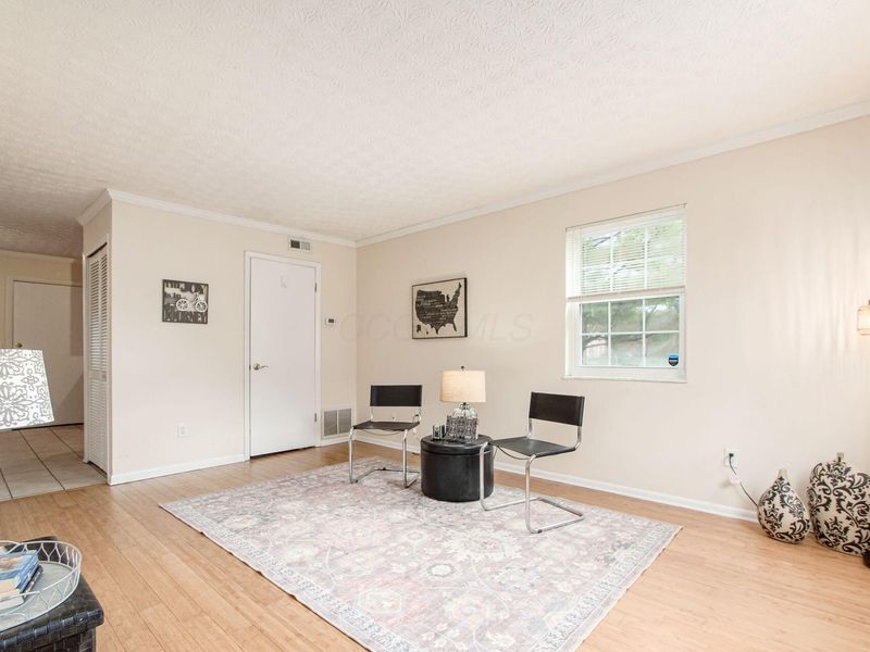 3027 Sunset Drive, Columbus, OH 43202 Photo 6