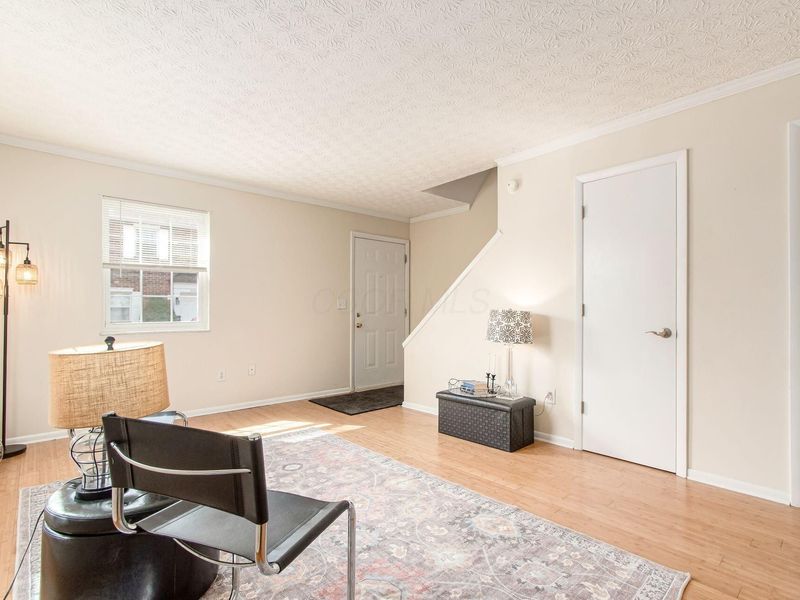 3027 Sunset Drive, Columbus, OH 43202 Photo 7