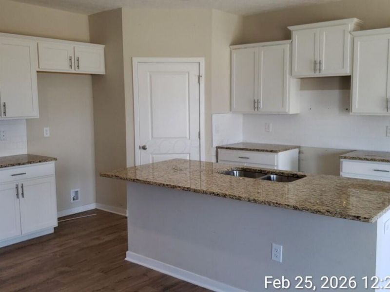 289 Arledge Drive , Commercial Point, OH 43116 Photo 11