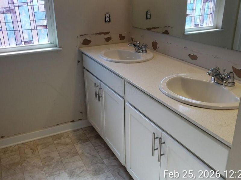 289 Arledge Drive , Commercial Point, OH 43116 Photo 20