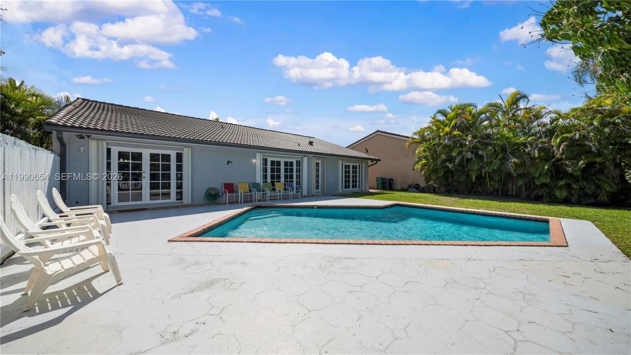 10500 SW 159th Ct, Miami, FL 33196 Photo