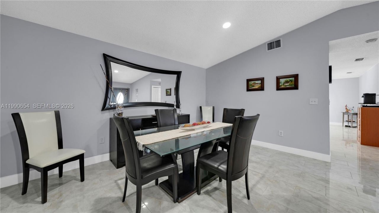 10500 SW 159th Ct, Miami, FL 33196 Photo