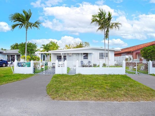6339 SW 32nd St, Miami, FL 33155