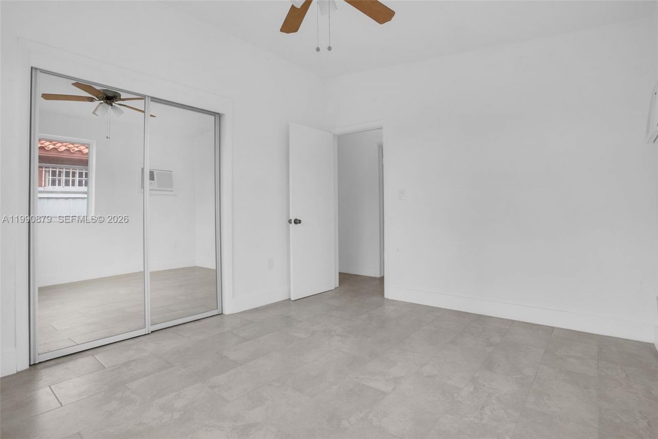 6339 SW 32nd St, Miami, FL 33155 Photo