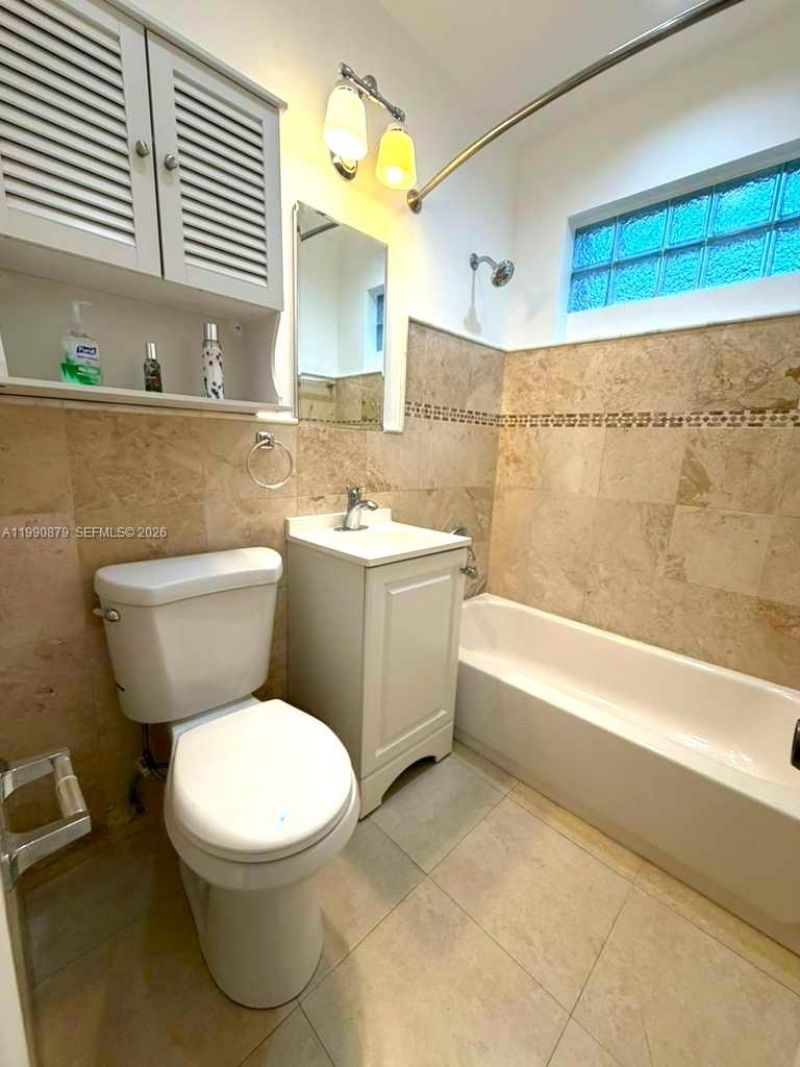 6339 SW 32nd St , Miami, FL 33155 Photo