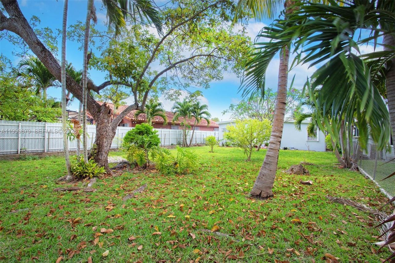 6339 SW 32nd St, Miami, FL 33155 Photo