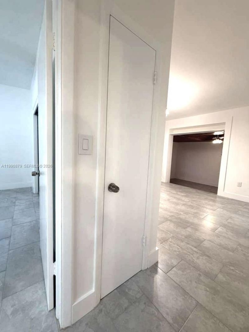 6339 SW 32nd St, Miami, FL 33155 Photo