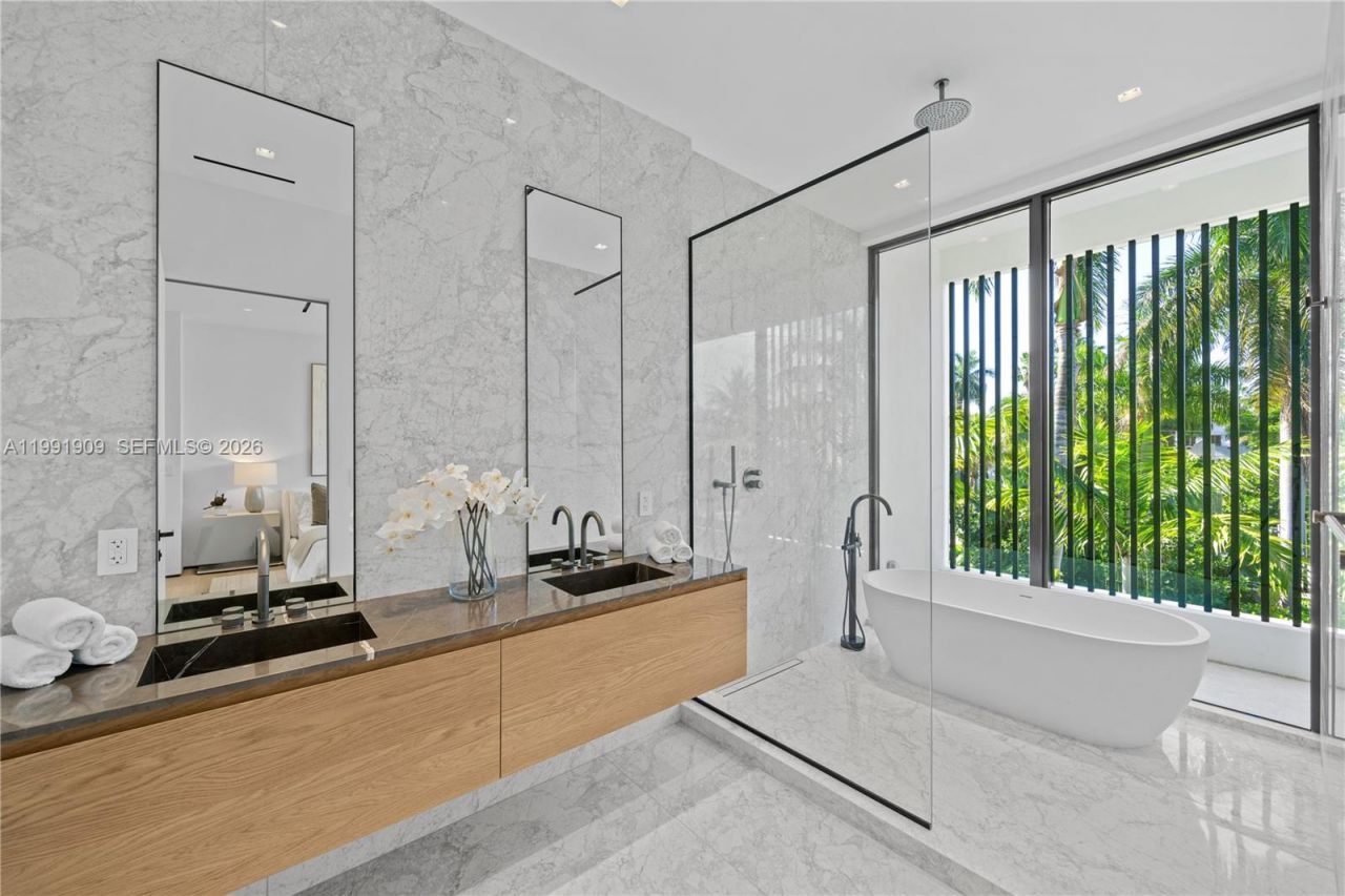 291 Palm Ave , Miami Beach, FL 33139 Photo