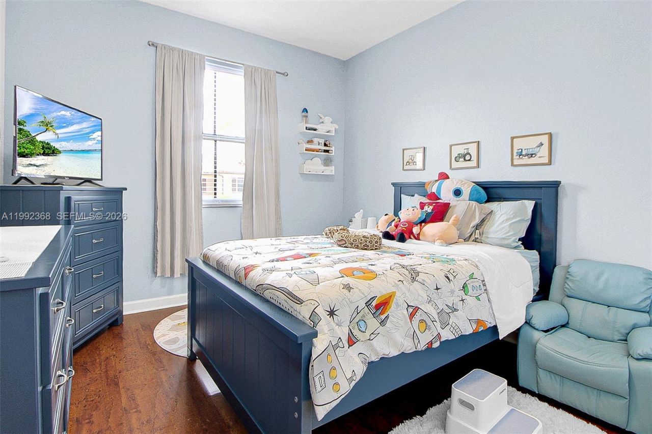 3323 W 90th Ter , Hialeah, FL 33018 Photo