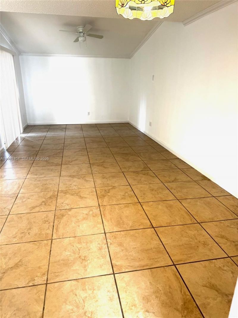 6713 SW 112th Ct, Miami, FL 33173 Photo