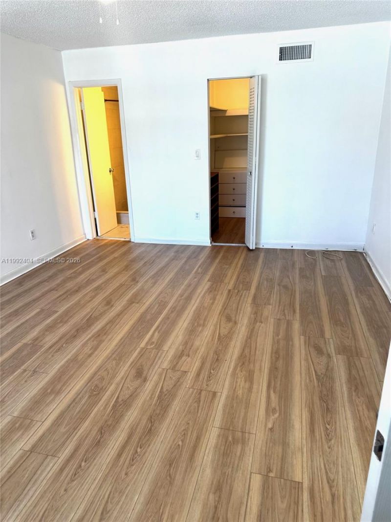 6713 SW 112th Ct, Miami, FL 33173 Photo