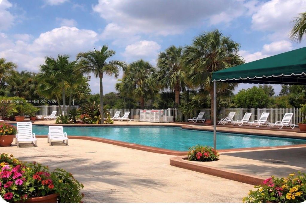 6713 SW 112th Ct, Miami, FL 33173 Photo