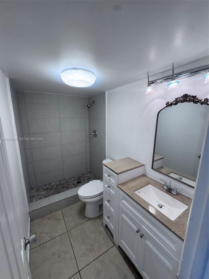 6713 SW 112th Ct, Miami, FL 33173 Photo